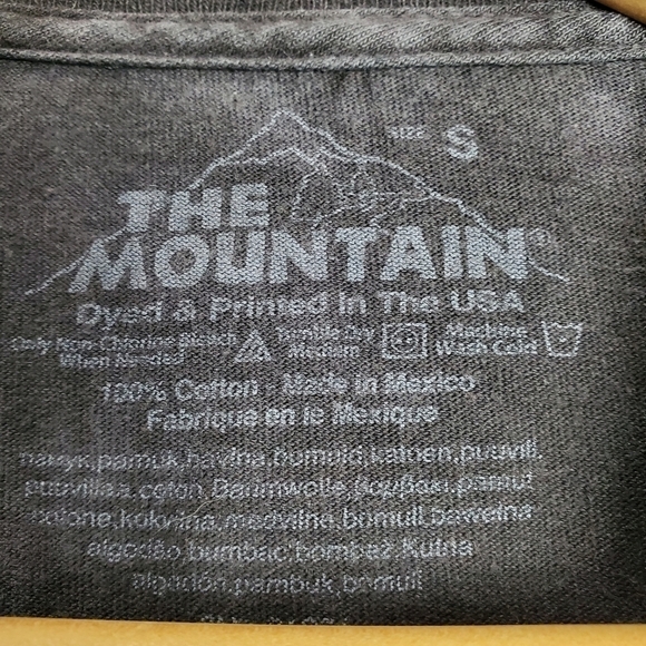 The Mountain Beware of Pit Bulls Hand Dyed Dog Short Sleeve T-Shirt Size Small - Picture 4 of 7